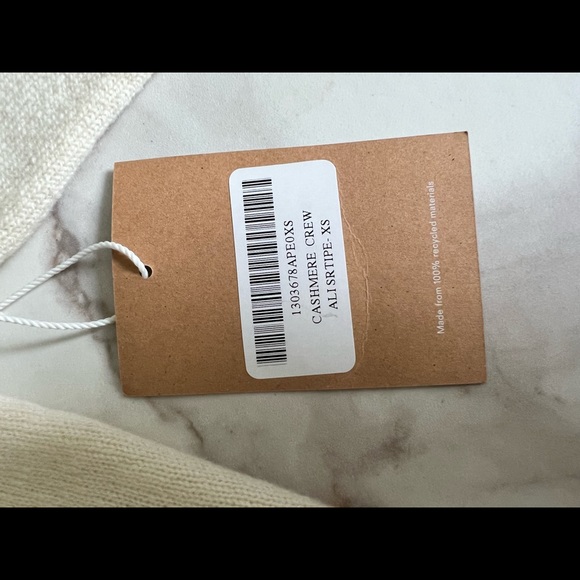 Reformation Sweater - Picture 2 of 2